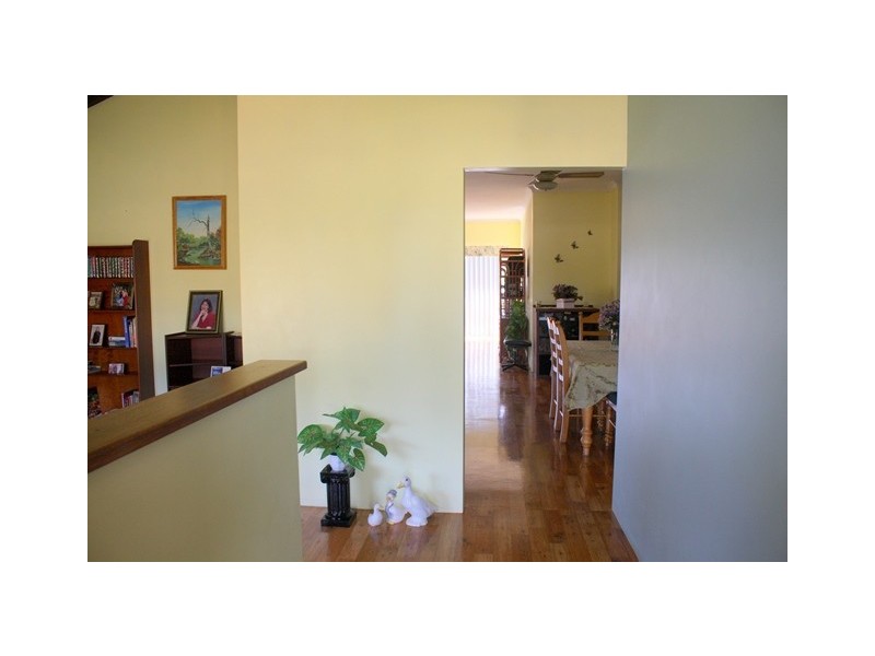 92 Tulloch Drive, Dongara WA 6525