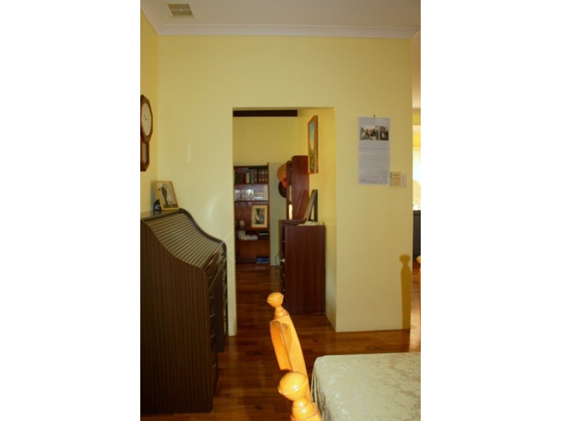 92 Tulloch Drive, Dongara WA 6525