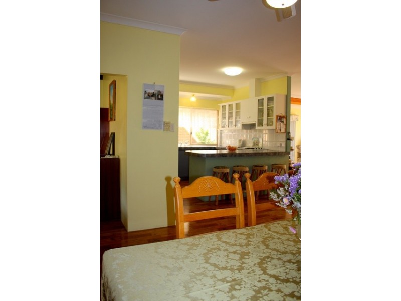 92 Tulloch Drive, Dongara WA 6525