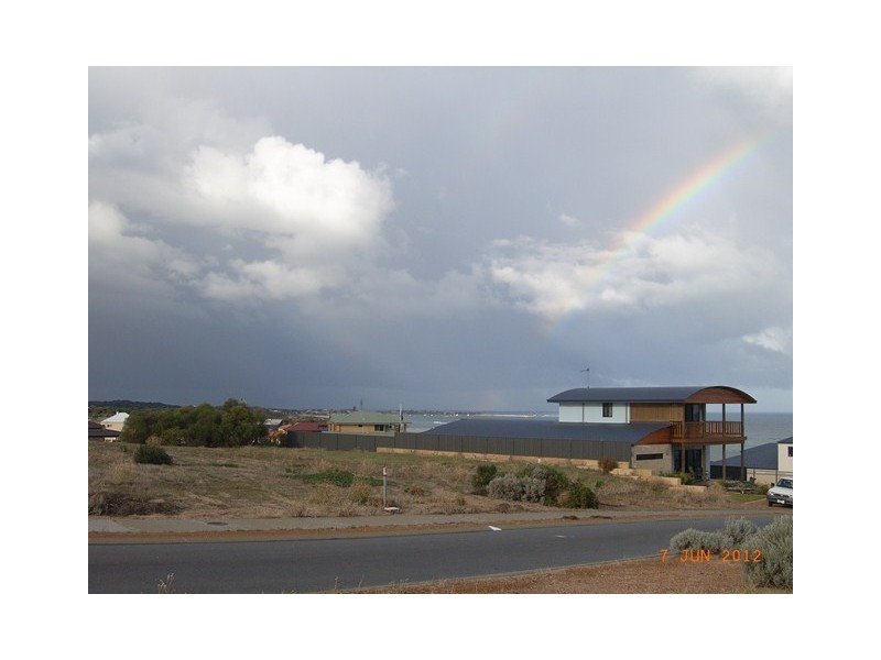 11 Emily Way, Dongara WA 6525