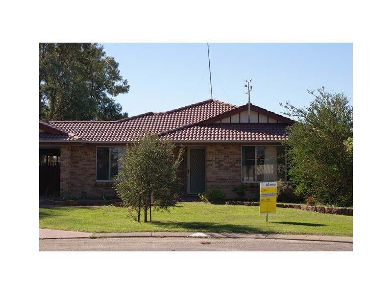 30 Clementina Road, Dongara WA 6525