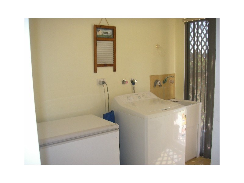 219 Pettit Road, Dongara WA 6525