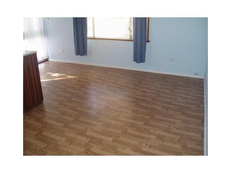 32 Dodd Street, Dongara WA 6525