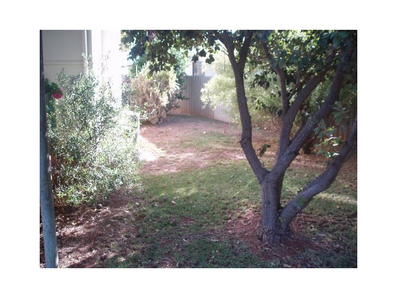 32 Dodd Street, Dongara WA 6525