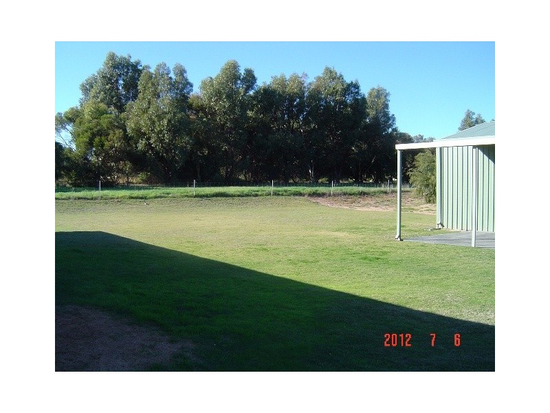 3 Sloper Vale, Dongara WA 6525