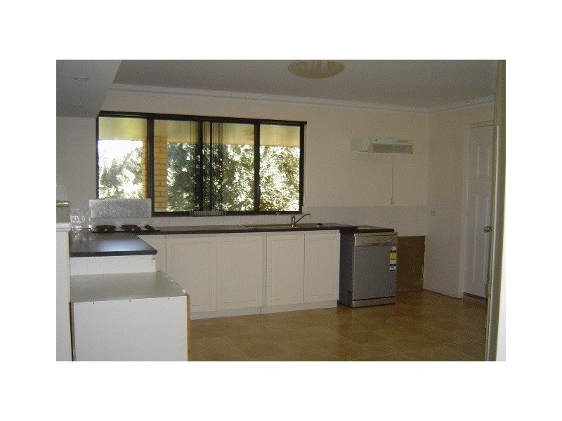 3 Sloper Vale, Dongara WA 6525