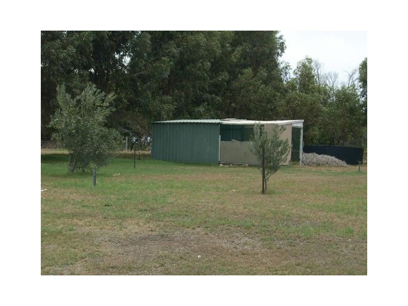 18 Sloper Vale, Dongara WA 6525