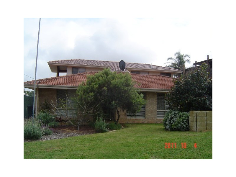 4 Hope Street, Port Denison WA 6525