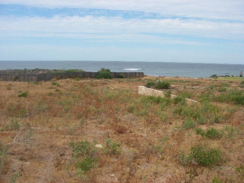 18 Barrett Cove, Dongara WA 6525