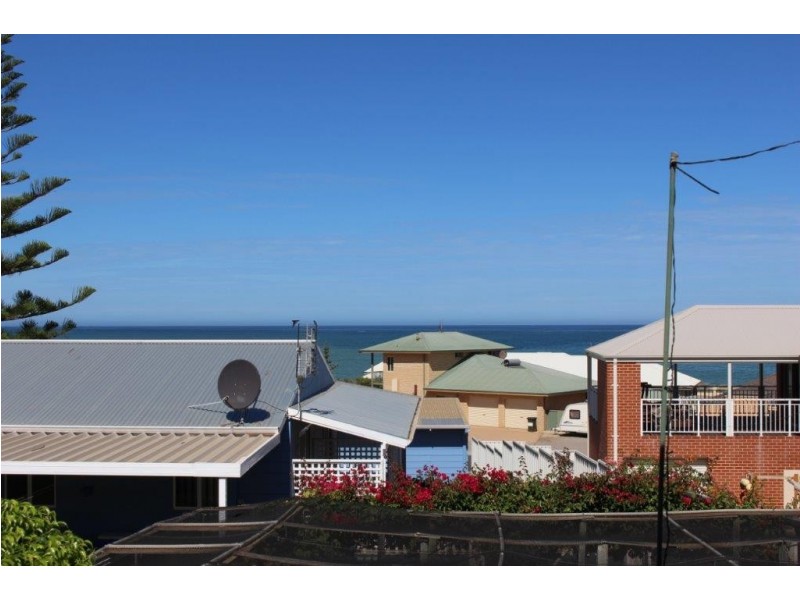 22 Turton Heights, Dongara WA 6525