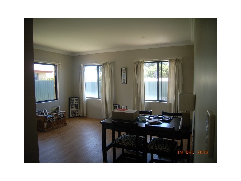 17 Mason Crescent, Port Denison WA 6525