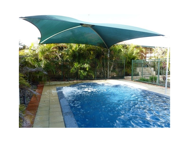 15 Mitchell Heights, Dongara WA 6525