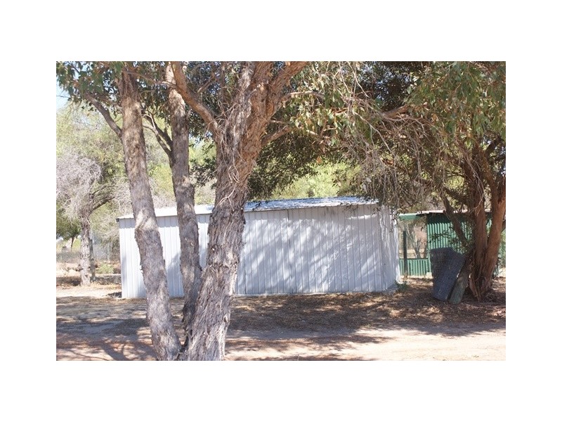180 Acacia Road, Yardarino WA 6525