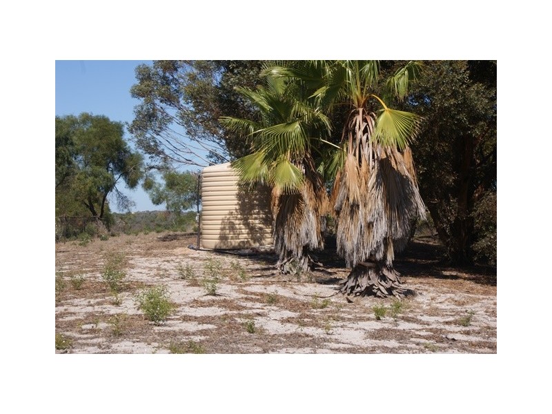 180 Acacia Road, Yardarino WA 6525