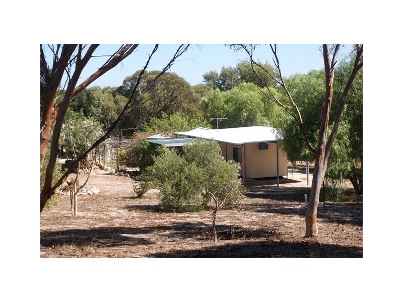 180 Acacia Road, Yardarino WA 6525