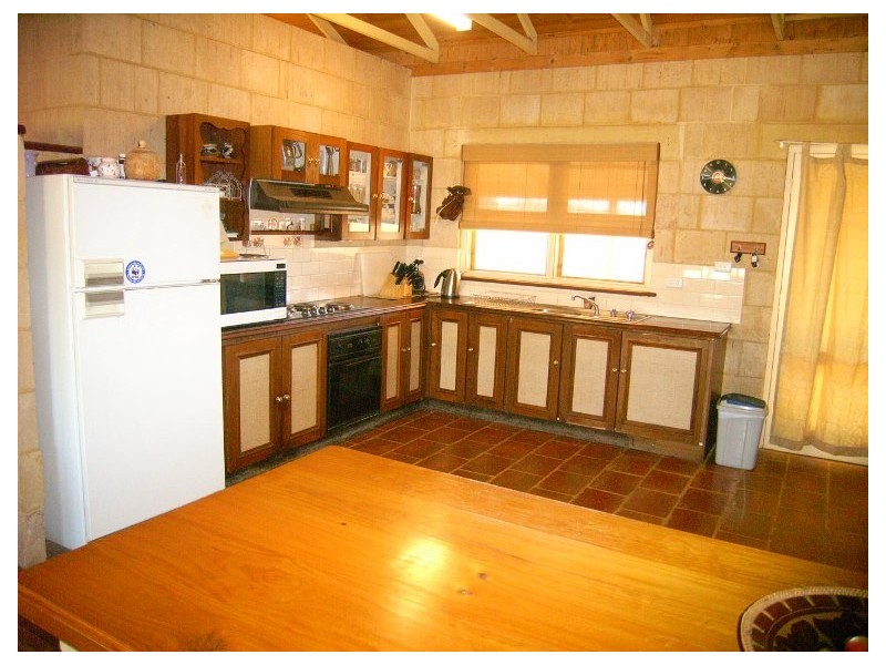 50-54 Vincent Street, Dongara WA 6525