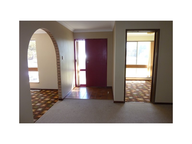 12 Dodd Street, Dongara WA 6525