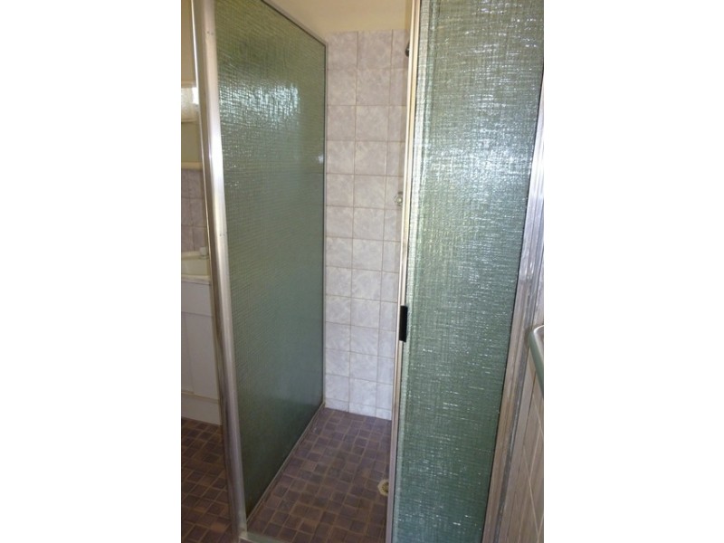 12 Dodd Street, Dongara WA 6525