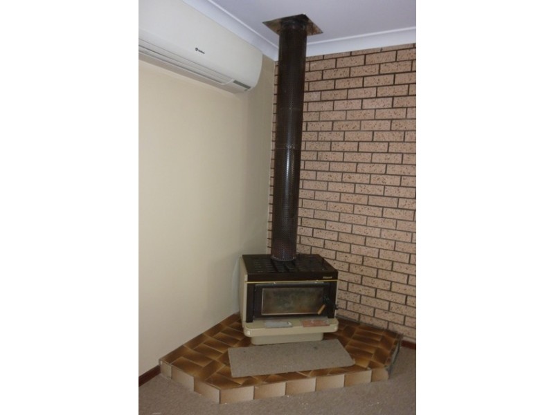 12 Dodd Street, Dongara WA 6525