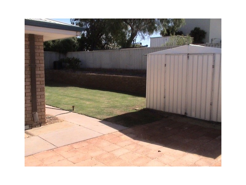 22 Peterwangey Place, Port Denison WA 6525