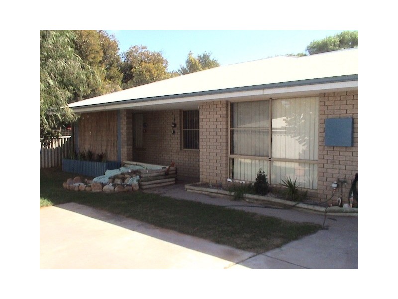 22 Peterwangey Place, Port Denison WA 6525