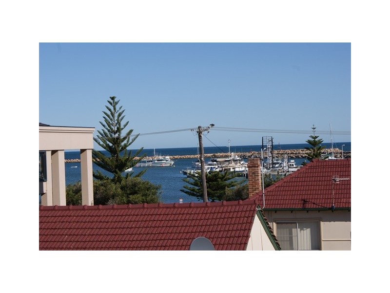 42 HAMPTON STREET, Port Denison WA 6525