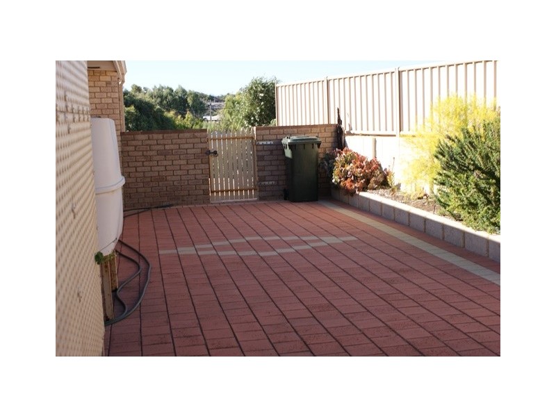 42 HAMPTON STREET, Port Denison WA 6525