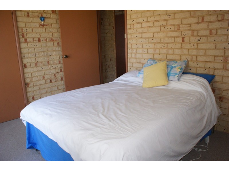 10 Canny Place, Port Denison WA 6525