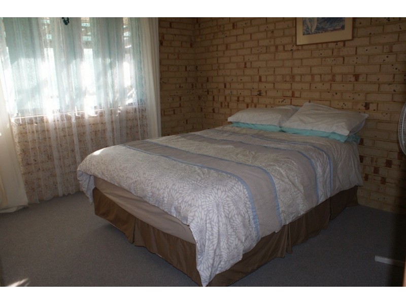 10 Canny Place, Port Denison WA 6525