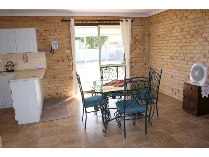 10 Canny Place, Port Denison WA 6525