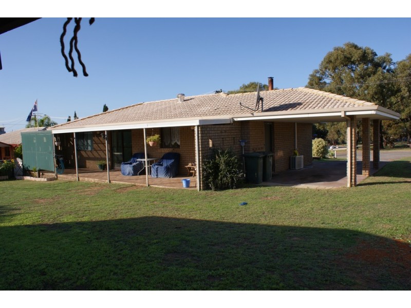 10 Canny Place, Port Denison WA 6525