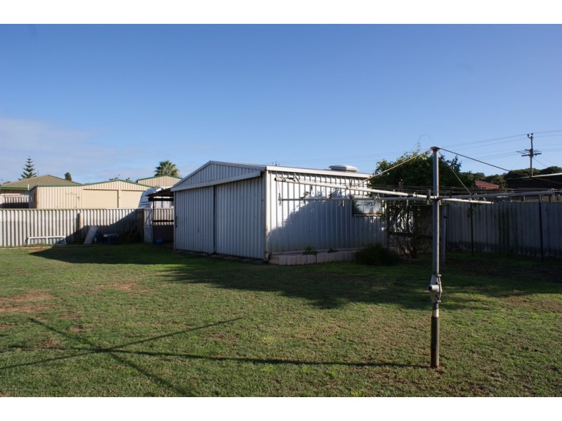 10 Canny Place, Port Denison WA 6525