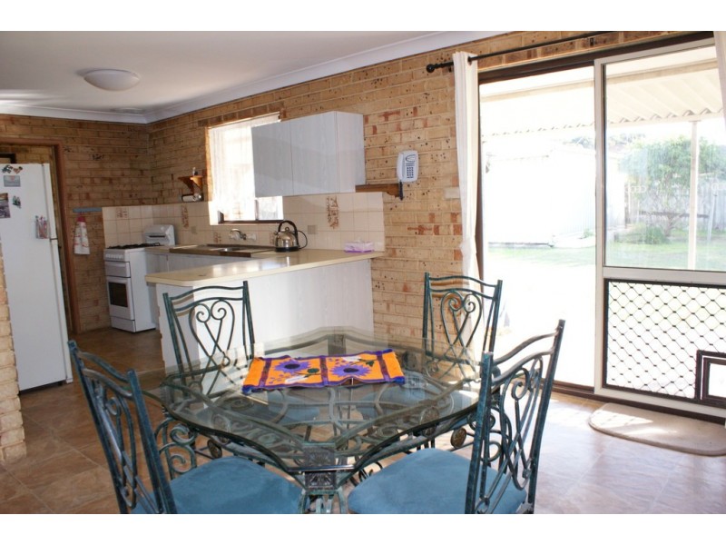 10 Canny Place, Port Denison WA 6525