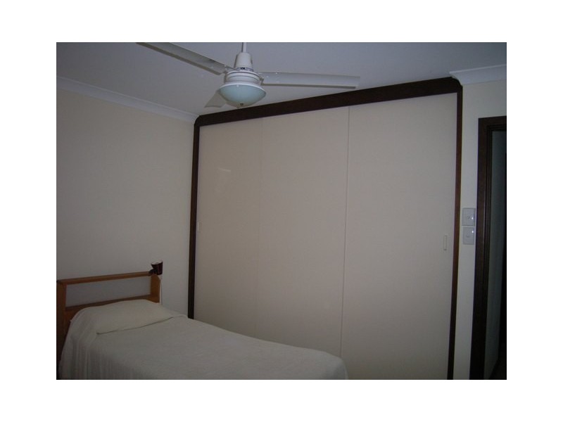 6 Downes way, Port Denison WA 6525