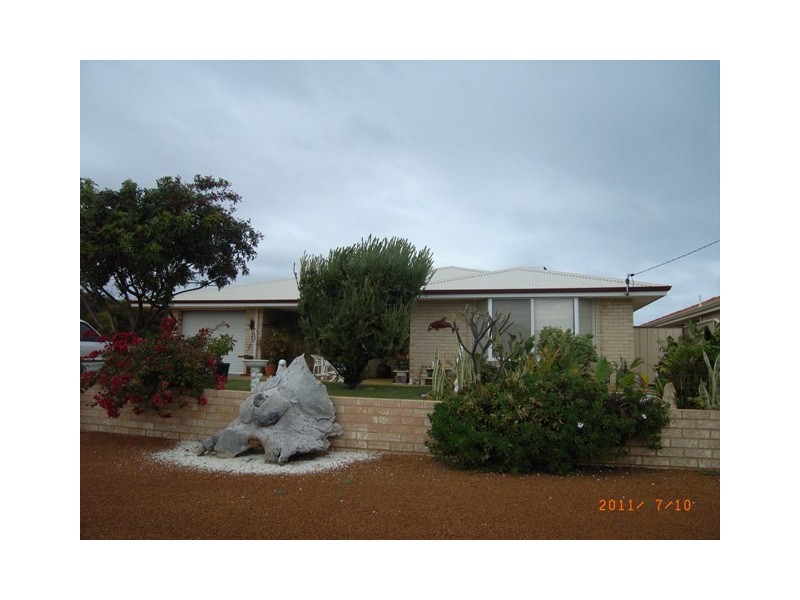 75 Deepwater Drive, Port Denison WA 6525