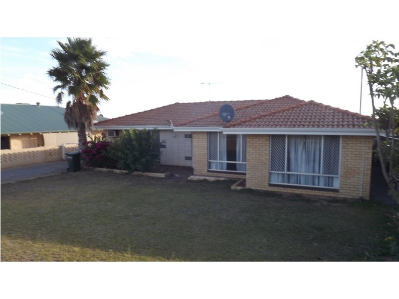 32 Pearse Road, Port Denison WA 6525