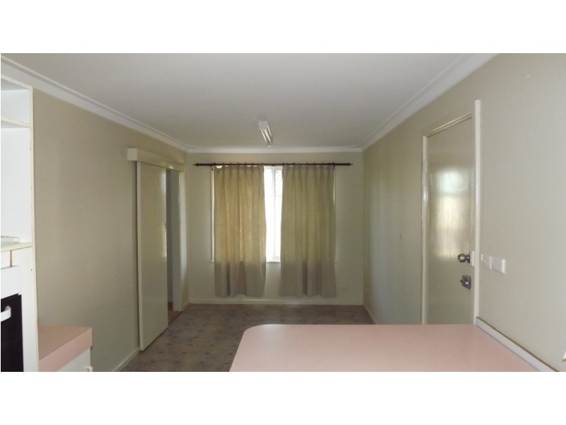 32 Pearse Road, Port Denison WA 6525