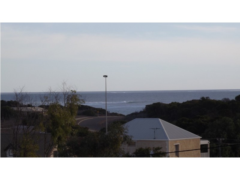 32 Pearse Road, Port Denison WA 6525