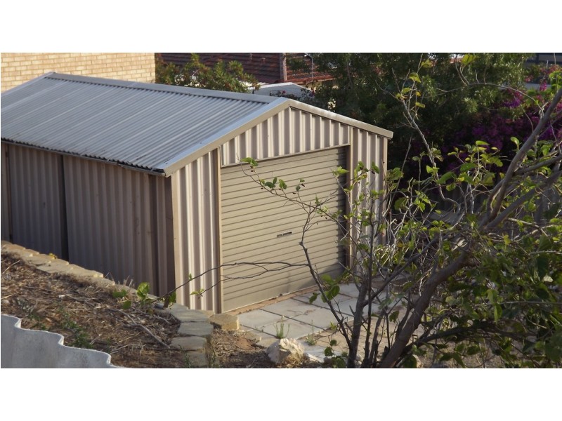 32 Pearse Road, Port Denison WA 6525