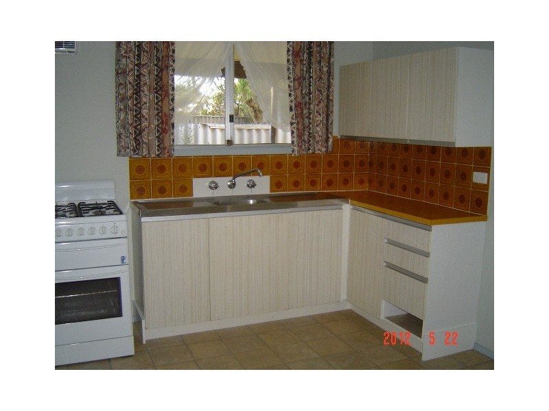 8A Criddle Street, Dongara WA 6525