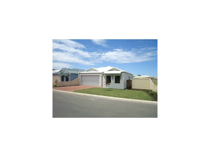 14 Damia Circle, Port Denison WA 6525