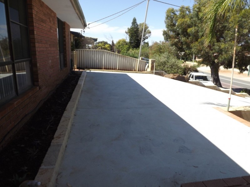 99 Point Leander Drive, Port Denison WA 6525