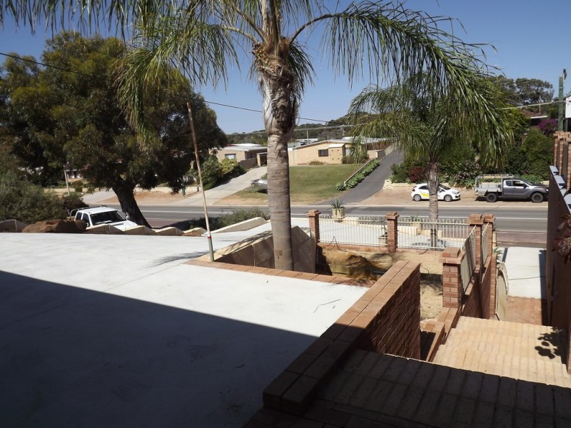 99 Point Leander Drive, Port Denison WA 6525