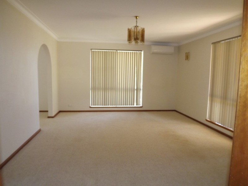 99 Point Leander Drive, Port Denison WA 6525