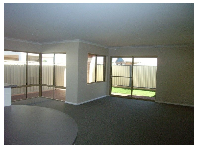 3 Damia Circle, Port Denison WA 6525