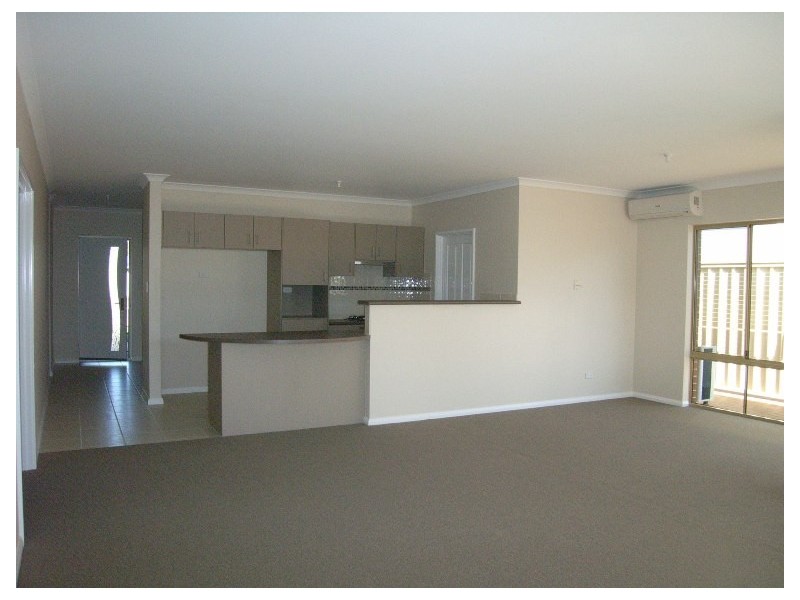 3 Damia Circle, Port Denison WA 6525