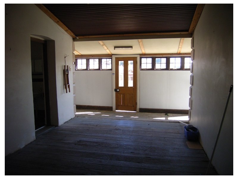 2 Waldeck, Dongara WA 6525