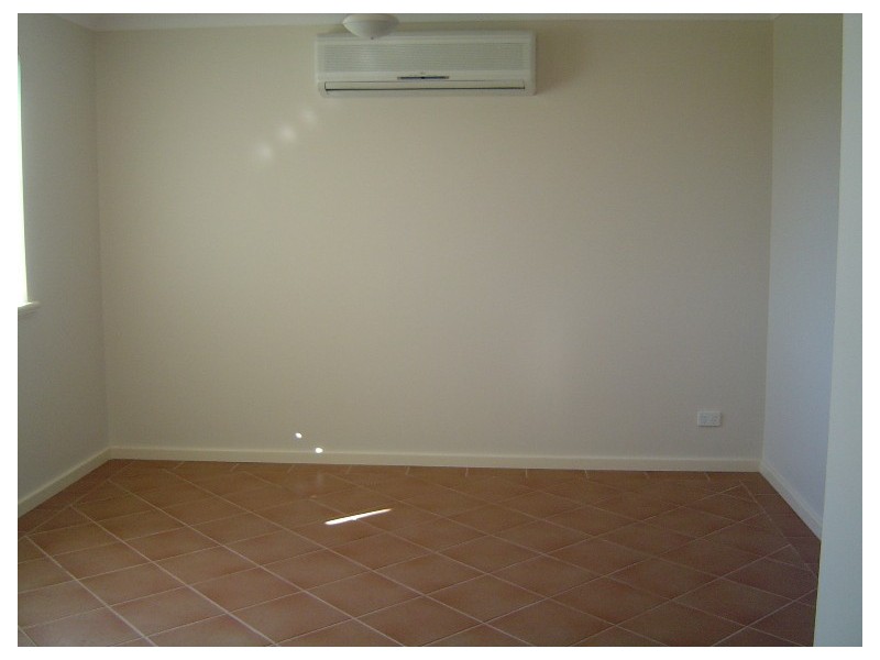 5 Mitchell Heights, Dongara WA 6525