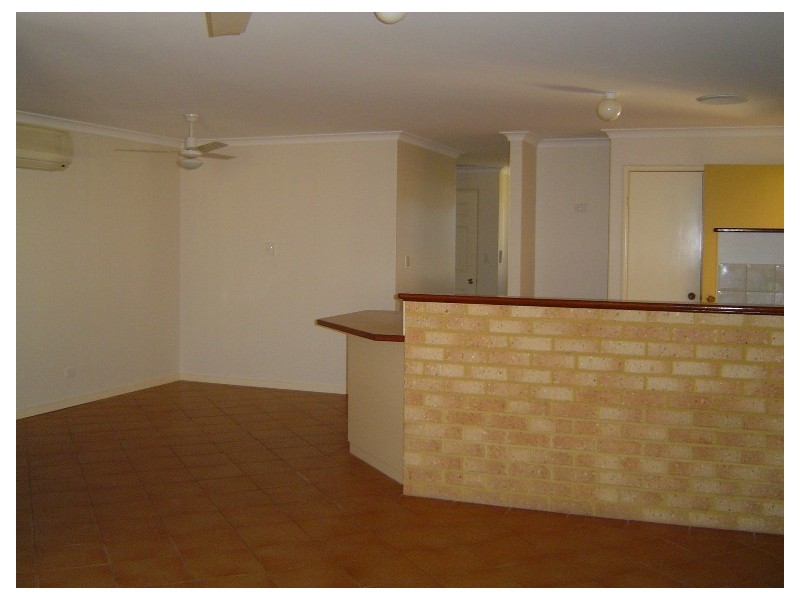 5 Mitchell Heights, Dongara WA 6525