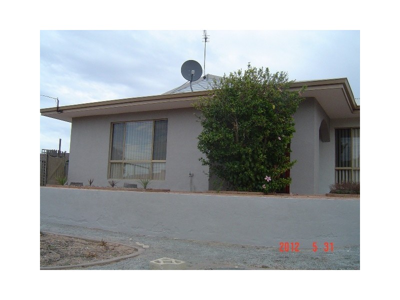 9 Bartlett Place, Port Denison WA 6525